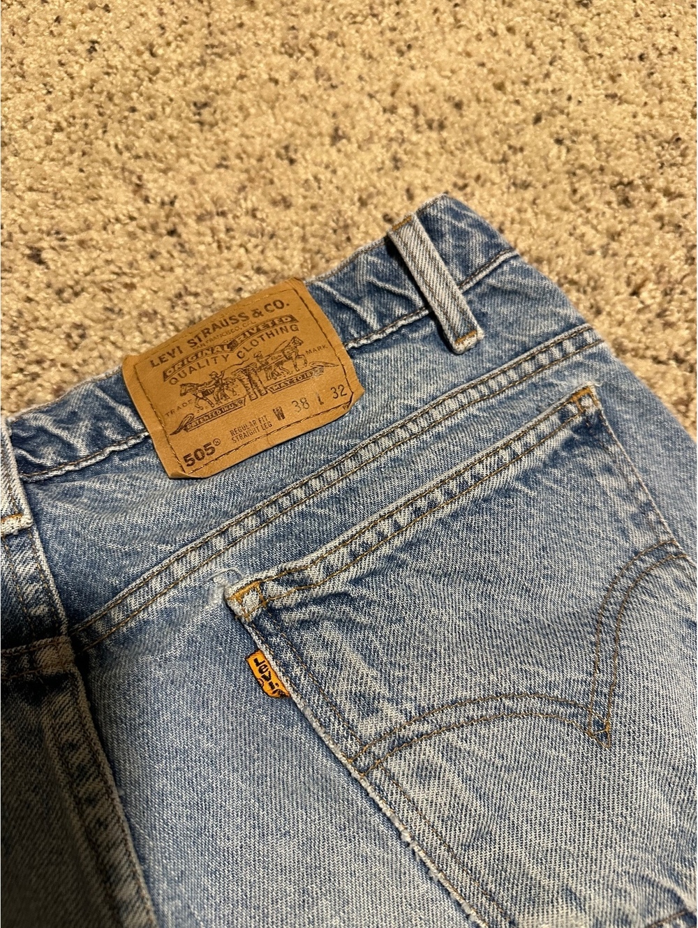 Levi's 505 Regular Fit Straight Leg Jeans 38x32 Light Blue Denim